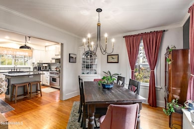 847 West St, Pittsfield, MA 01201 - photo 5