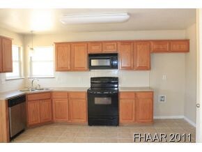 15914 Brazos Ct, Temple, TX 76502 - photo 6