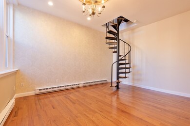 287 Hanover St unit 9, Boston, MA 02113 - photo 2
