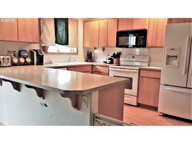 4424 Munker St, Hubbard, OR 97032 - photo 6