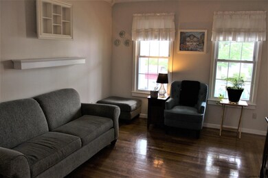 454 9th Ave, Troy, NY 12182 - photo 4