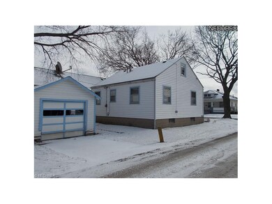 218 Vine St, Coshocton, OH 43812 - photo 2