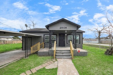 2508 Melbourne St, Houston, TX 77026 - photo 7