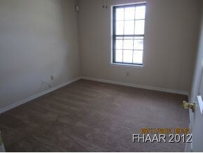 107 E Hogan Dr, Copperas Cove, TX 76522 - photo 7