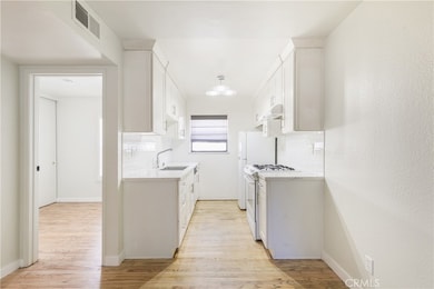 965 E Del Mar Blvd unit 3, Pasadena, CA 91106 - photo 4