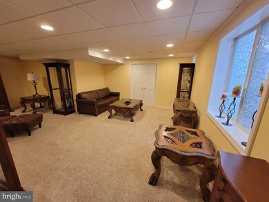 7630 Bluff Point Ln, Elkridge, MD 21075 - photo 7