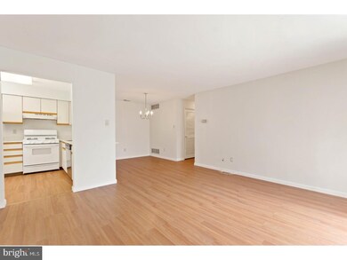 446 Paddock Ct, Sewell, NJ 08080 - photo 5