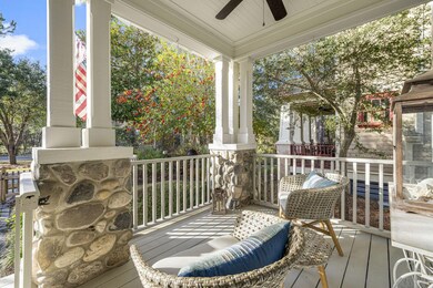 6-web-or-mls-1224-w-lakewalk-cir