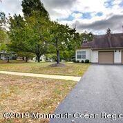 121 Sunnymede St, Englishtown, NJ 07726 - photo 4