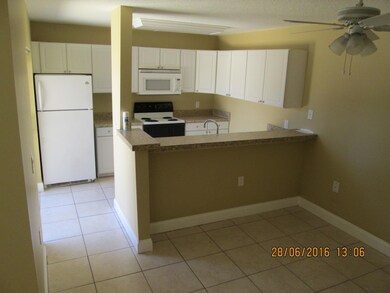 4522 45th Way unit 185c, West Palm Beach, FL 33407 - photo 3
