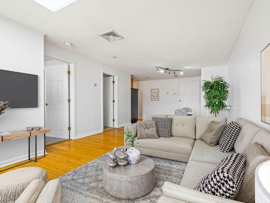 35 Prospect St unit 315, Woburn, MA 01801 - photo 6