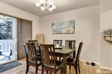 10_LivingDining