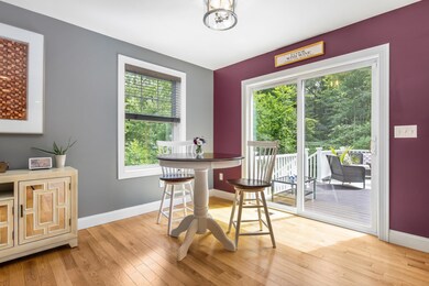 14 Pinewood Dr, Stratham, NH 03885 - photo 4