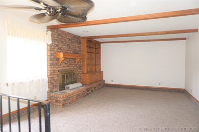 408 Hickory Dr, Henryetta, OK 74437 - photo 5