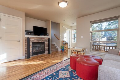 2027 SE Badger Rd 7 of 23