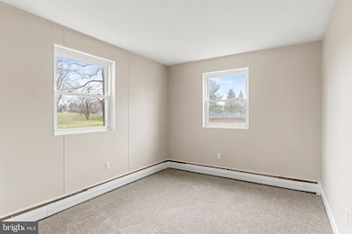 218 S Sporting Hill Rd unit B, Mechanicsburg, PA 17050 - photo 4