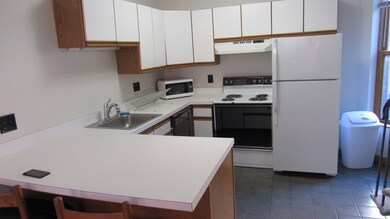 30 Clark St unit 5, Boston, MA 02109 - photo 2