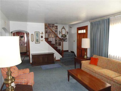 Living Room. Wonderful living room with great wood