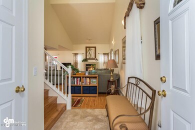 Entryway 6534-SMALL