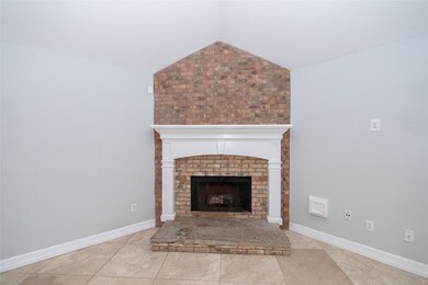 9927 Pierre Ct, Houston, TX 77089 - photo 7