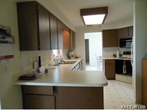 183 W Staggerbush Path, Beverly Hills, FL 34465 - photo 7