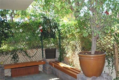 Extra seating in this great outdoor space