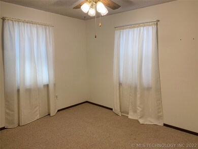 1203 N Kern Ave, Okmulgee, OK 74447 - photo 7
