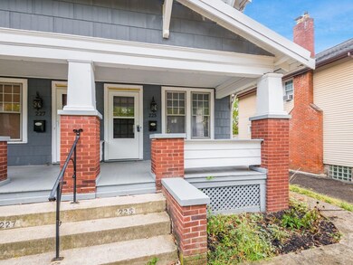 225-227 E Como Ave, Columbus, OH 43202 - photo 4