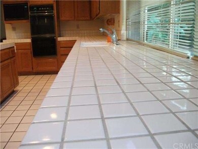Lots of countertop space in this BIG kitchen!