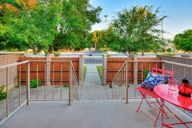 7626 E Camelback Rd, Scottsdale, AZ 85251 - photo 6