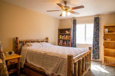 902 W Georgia Ave, Nampa, ID 83686 - photo 7