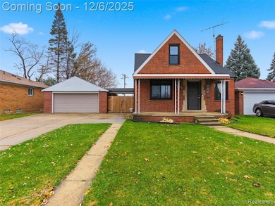 24826 Cushing Ave, Eastpointe, MI 48021 - photo 3