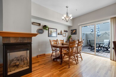 58 S Gardens Way unit 410, Fitchburg, WI 53711 - photo 6