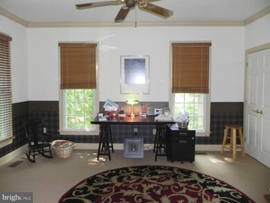 8 Padonia Woods Ct, Cockeysville, MD 21030 - photo 6