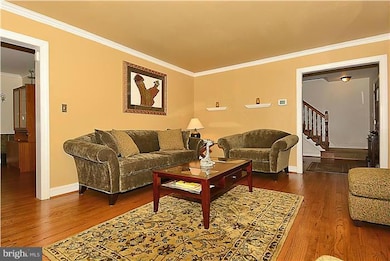 10300 Dubarry St, Glenn Dale, MD 20769 - photo 4