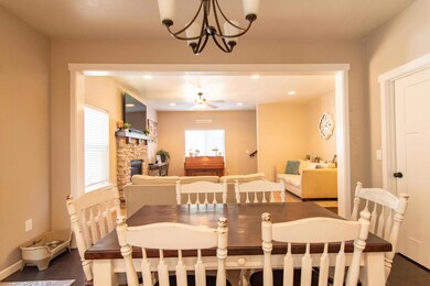 964 Providence Way, Grants Pass, OR 97526 - photo 6