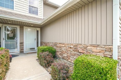 21169 Millridge St, Spring Hill, KS 66083 - photo 2