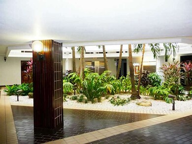 13951 Kendale Lakes Cir unit 309A, Miami, FL 33183 - photo 7