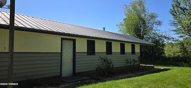 9810 U S 12, Naches, WA 98937 - photo 7