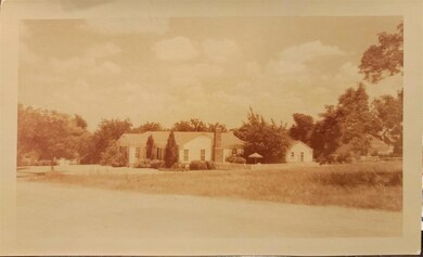 603 W Lee Ave, Weatherford, TX 76086 - photo 5