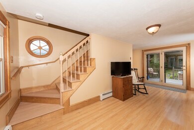 98 Ekstrom Cir, Abington, MA 02351 - photo 4