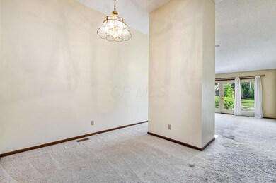 3935 Inverness Cir unit 3935, Dublin, OH 43016 - photo 3