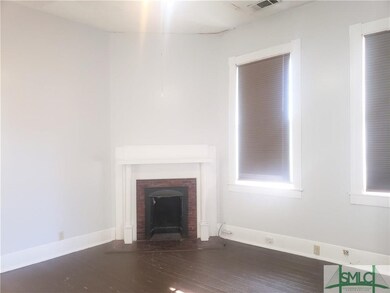 15 E 32nd St, Savannah, GA 31401 - photo 5