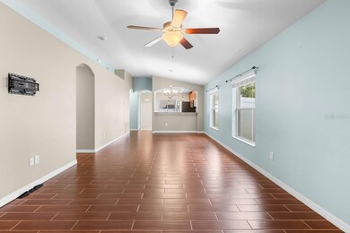 1313 Trailwater St, Ruskin, FL 33570 - photo 6