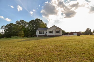 921 Mack Rd, Asheboro, NC 27205 - photo 2