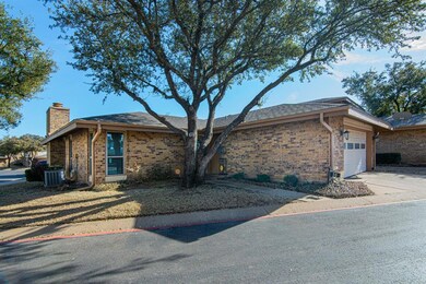 30 Park Ln, Bedford, TX 76021 - photo 2