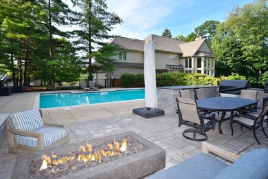 CrestKnolls_02