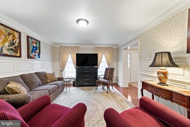 368 Flint Rd, Langhorne, PA 19047 - photo 5