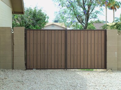 Double RV Gate