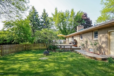 027-Side_View-2794759-large